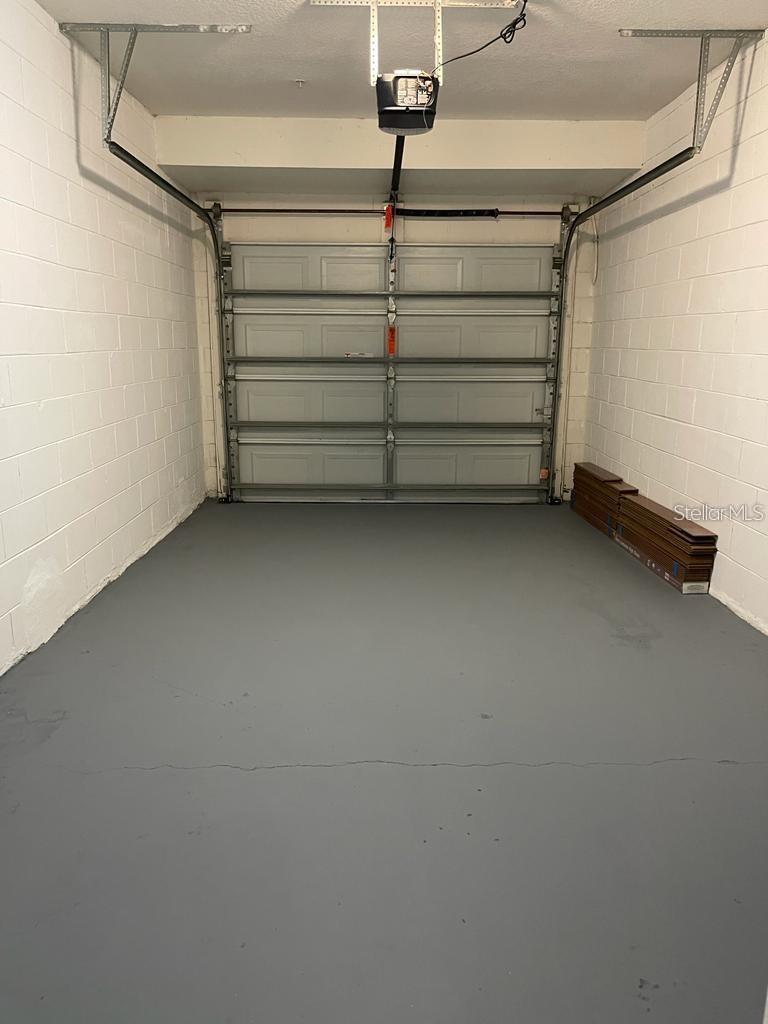 CARRIAGE HOMES/STONEBRIDGE COM - Residential Lease