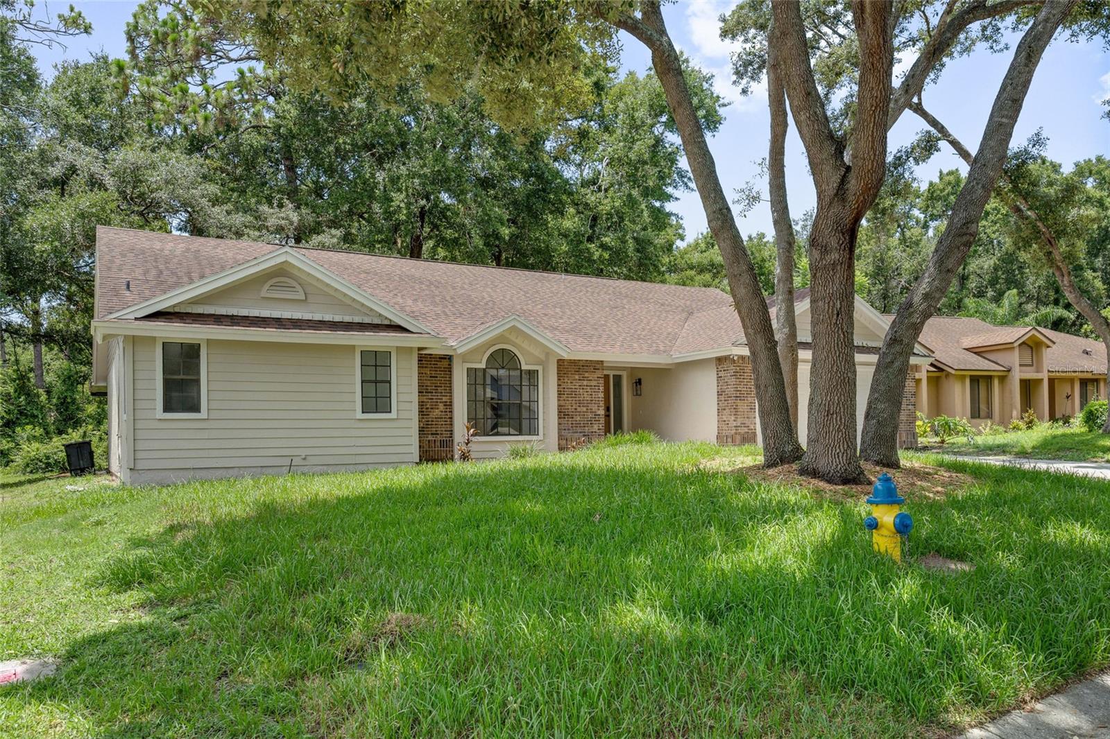 908 OAKWOOD COVE