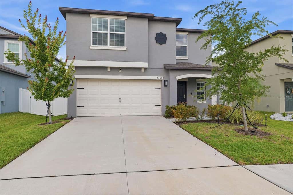 Photo of 6453 Back Forty Loop, Zephyrhills, FL 33541 (MLS # TB8532315)