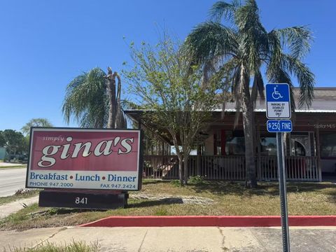 841 RIDGEWOOD AVENUE DAYTONA BEACH FL 32117