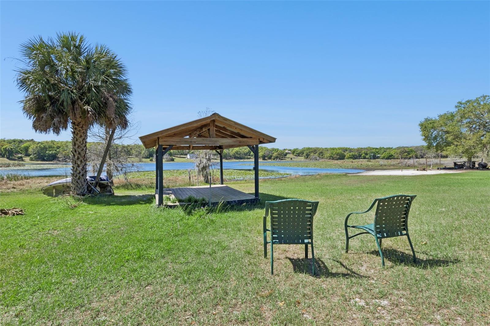 FRUITLAND PARK - Residential