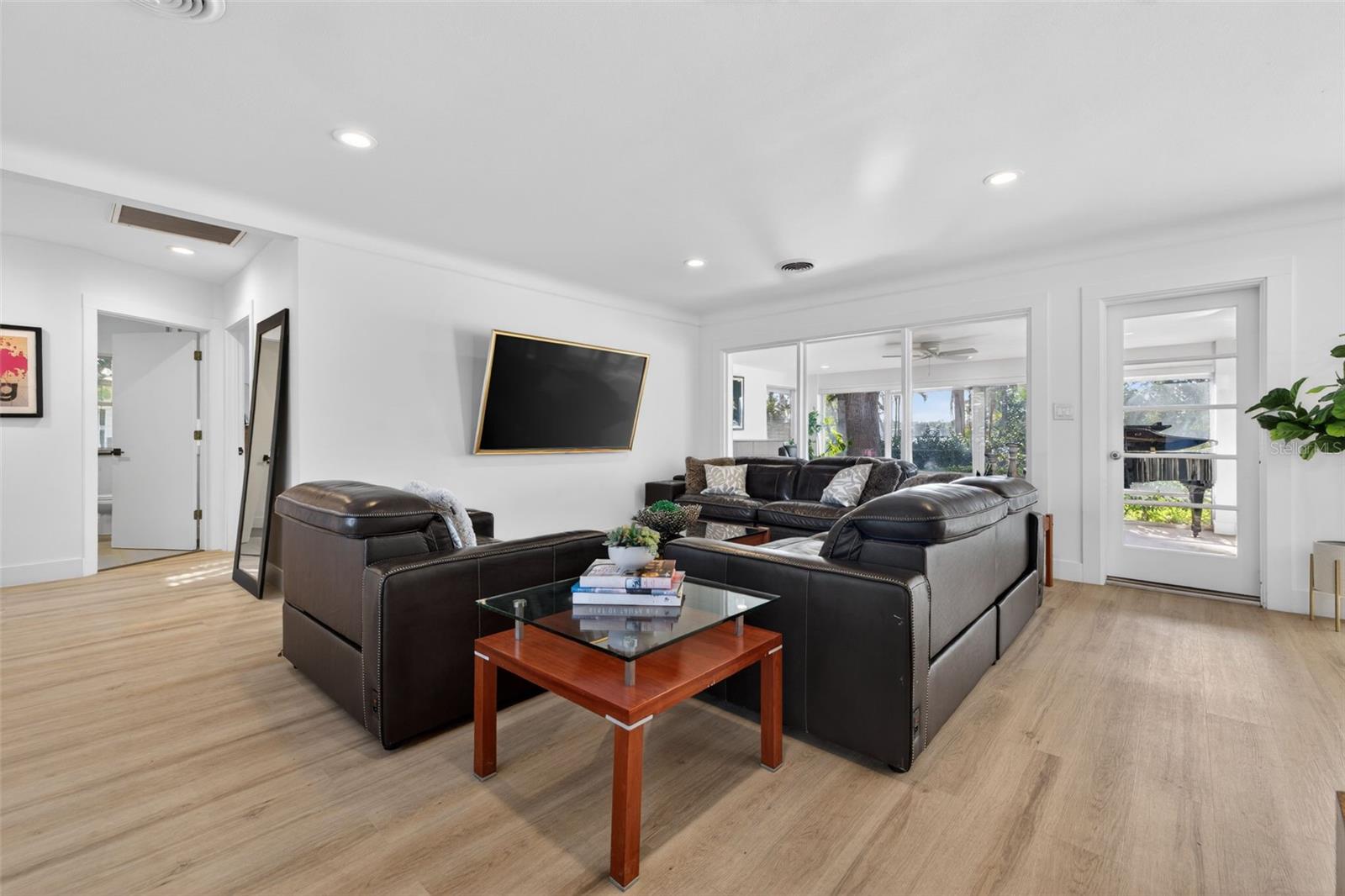 SNELL PARK ESTATES - Residential