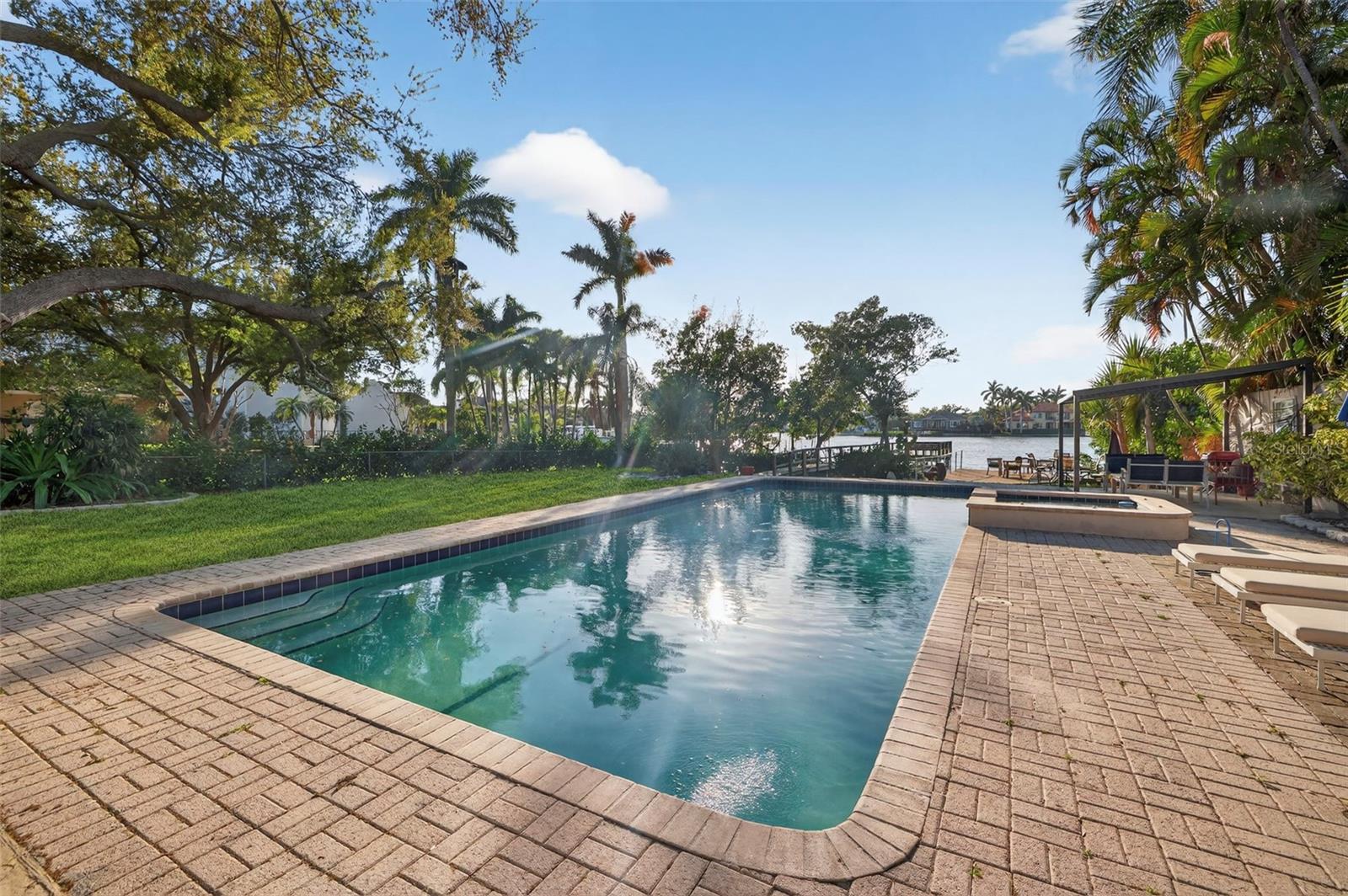 SNELL PARK ESTATES - Residential