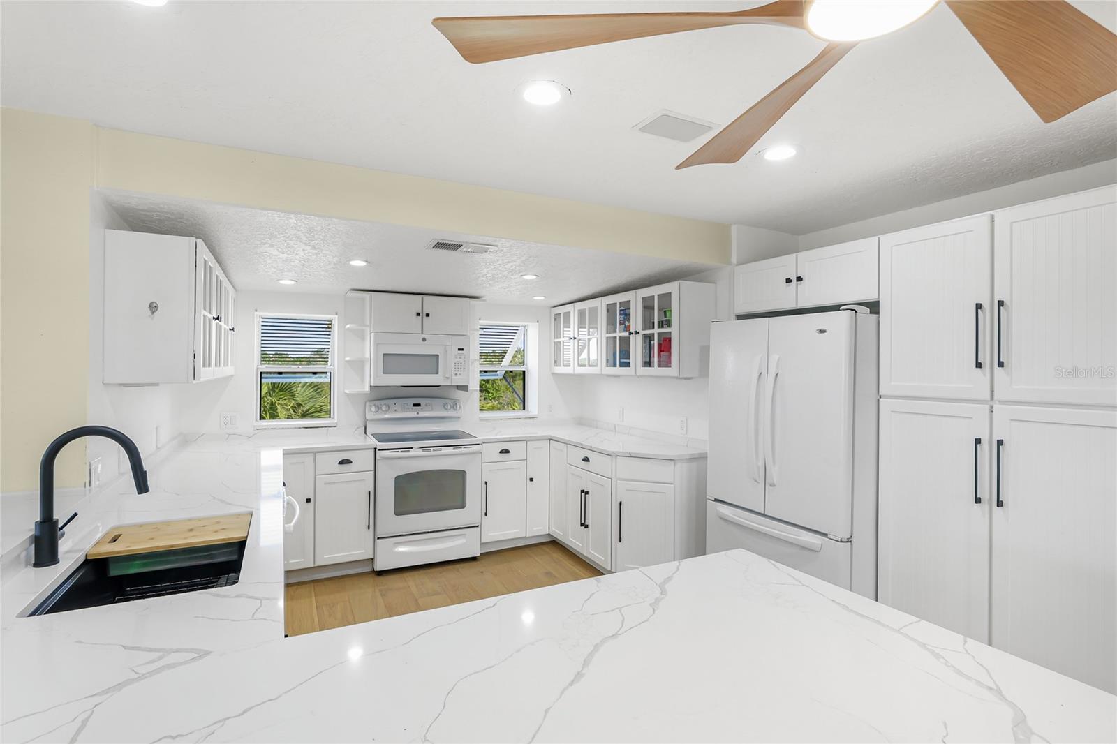 GULL CAY - Residential