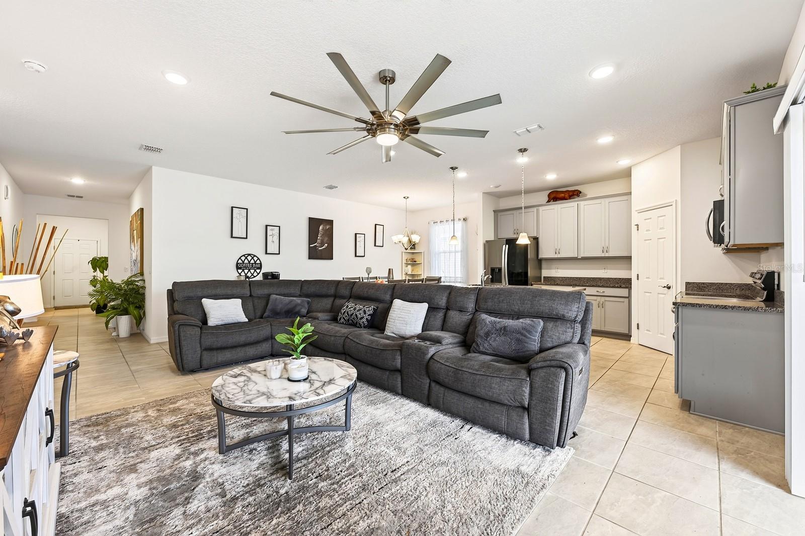33384 COUNTRY HOUSE DRIVE