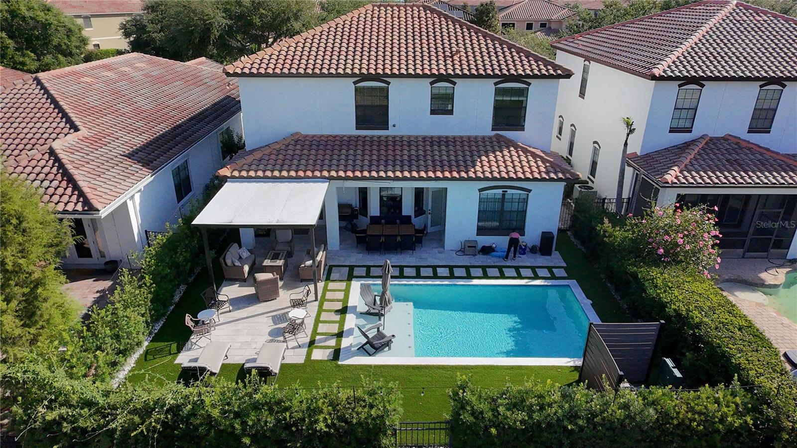 EAGLE CRK PH 01C-VLG D - Residential Lease