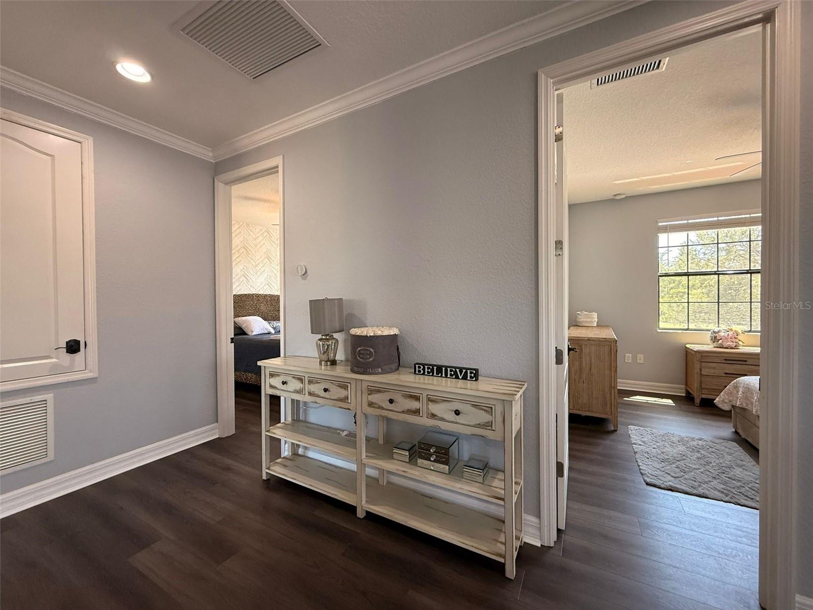 EAGLE CRK PH 01C-VLG D - Residential Lease