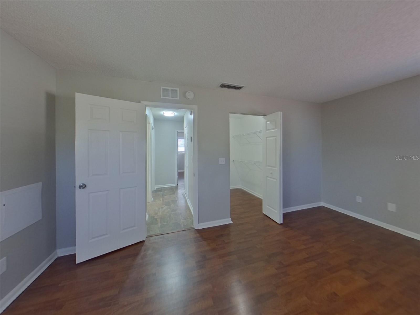 SANDPIPER - Residential Lease