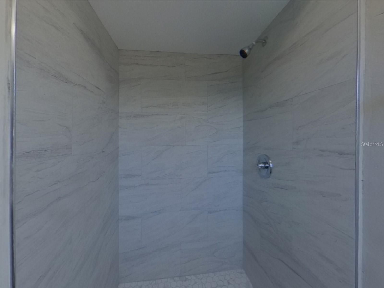 SANDPIPER - Residential Lease