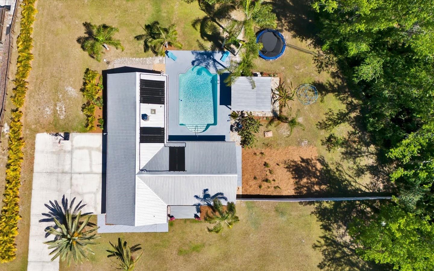 QUIET PLACE IN COUNTRY UNIT 01-04 - Residential