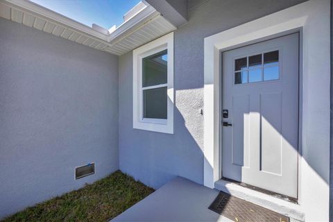 A home in PORT CHARLOTTE