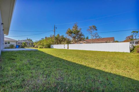 A home in PORT CHARLOTTE