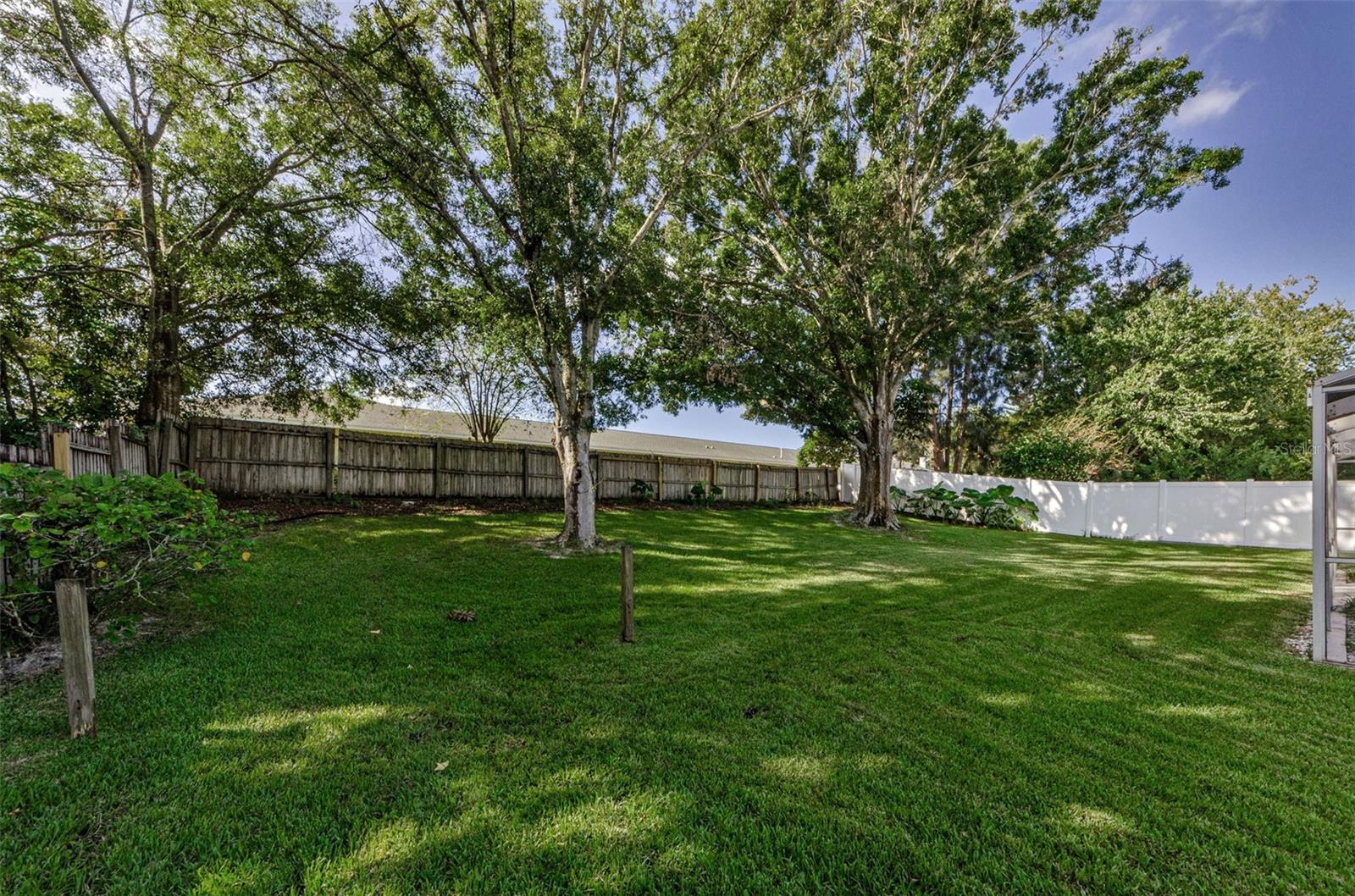 SPANISH VISTAS - Residential