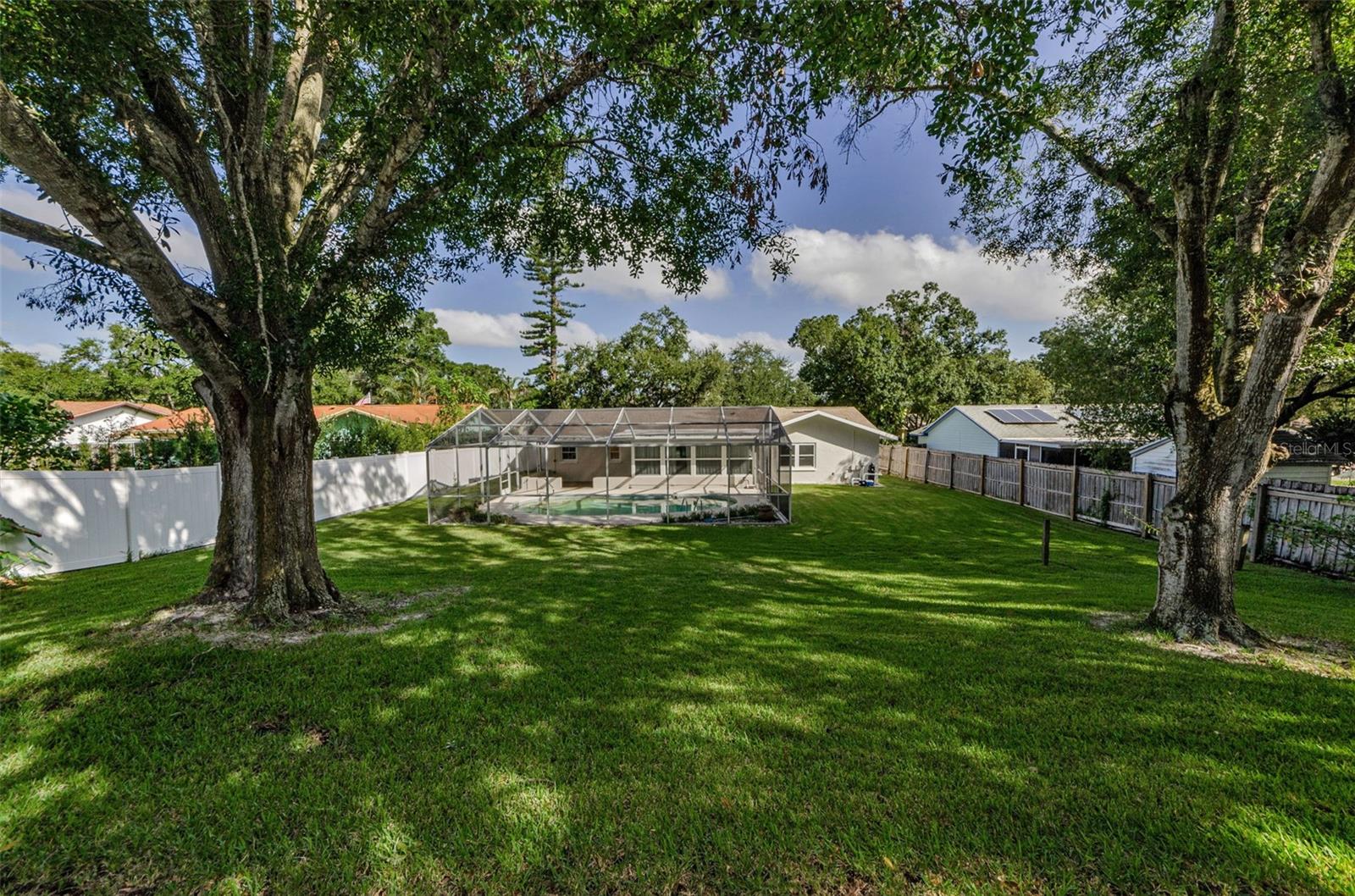 SPANISH VISTAS - Residential