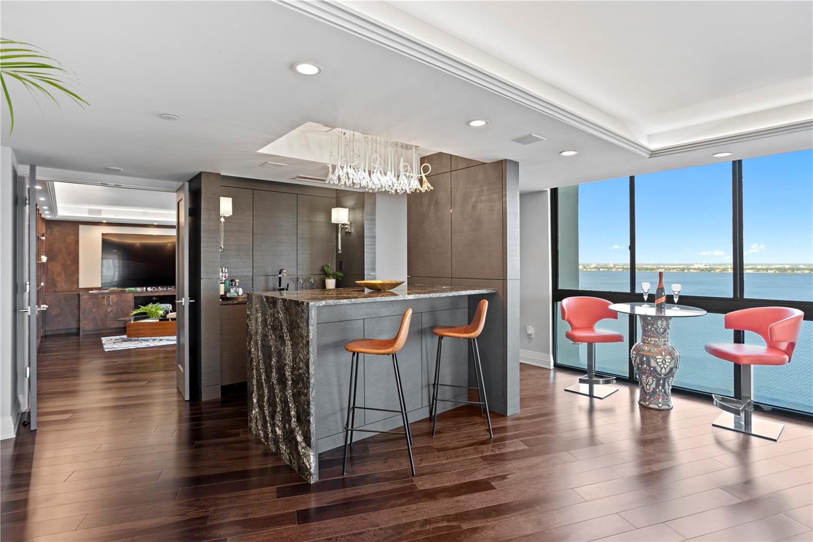 MONTE CARLO TOWERS A CONDOMINI - Residential Lease