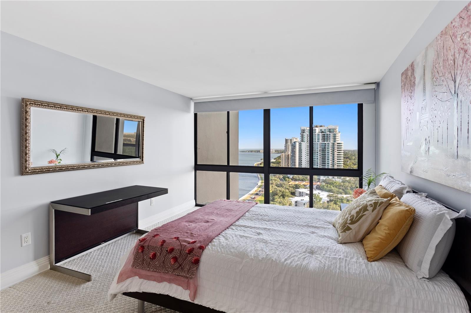 MONTE CARLO TOWERS A CONDOMINI - Residential Lease