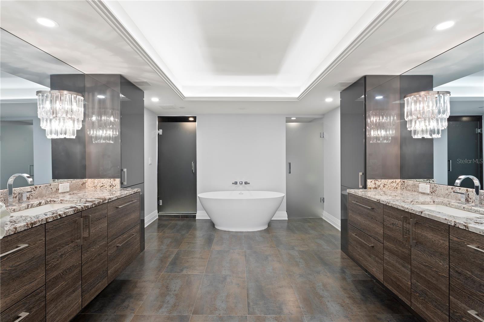 MONTE CARLO TOWERS A CONDOMINI - Residential Lease