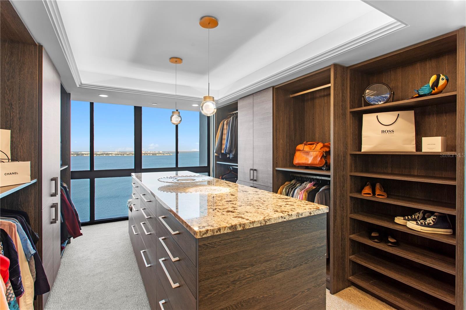 MONTE CARLO TOWERS A CONDOMINI - Residential Lease