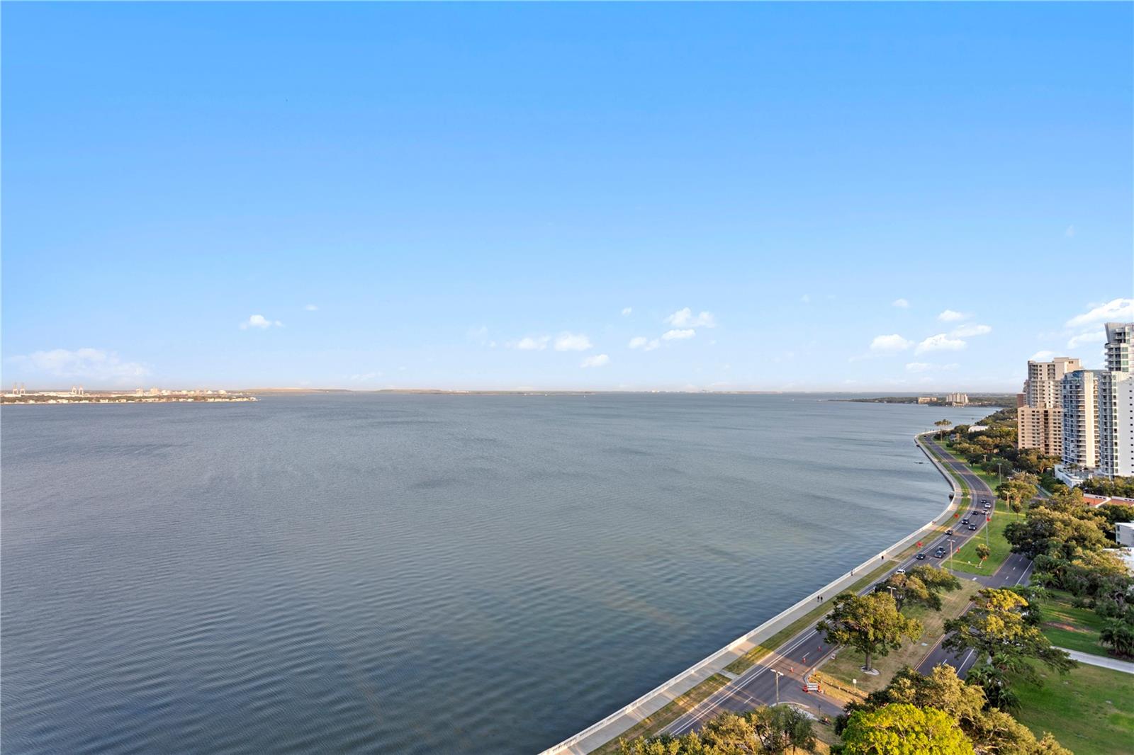 MONTE CARLO TOWERS A CONDOMINI - Residential Lease