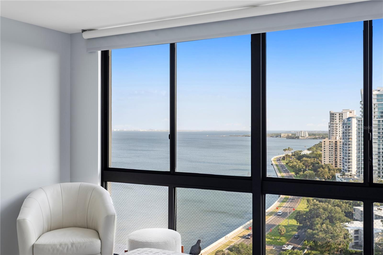 MONTE CARLO TOWERS A CONDOMINI - Residential Lease