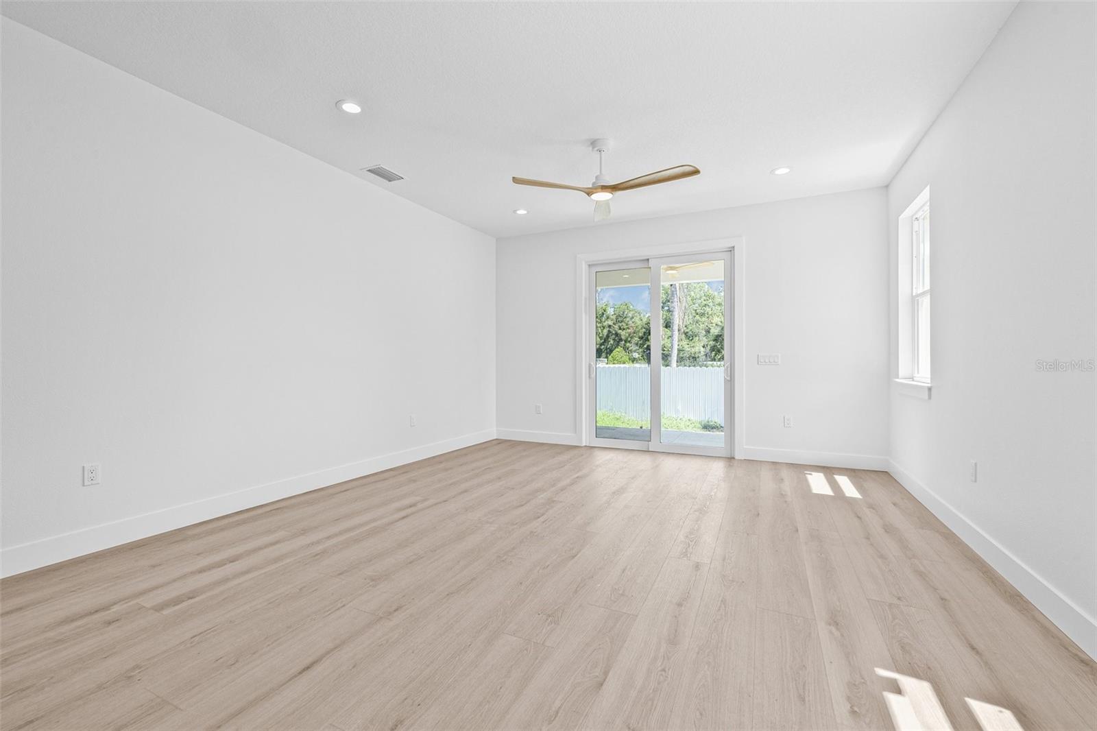 03V | TOWN OF CITRUS PARK - Residential