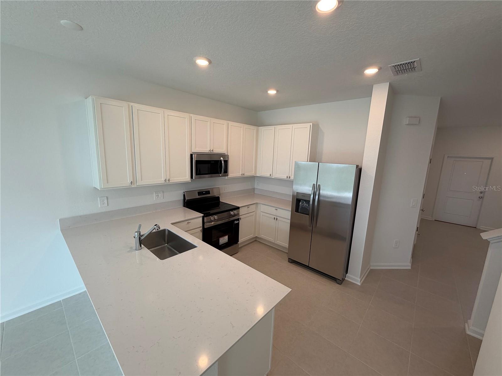 WELLNESS RDG PH 3 - Residential Lease