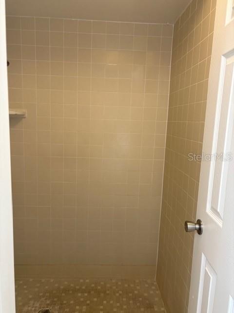 STERLING PARK UNIT 04 - Residential Lease