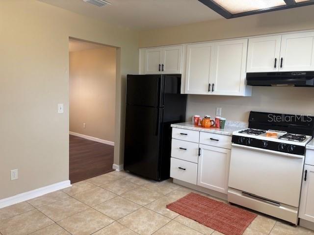 STERLING PARK UNIT 04 - Residential Lease