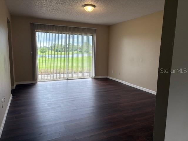 STERLING PARK UNIT 04 - Residential Lease