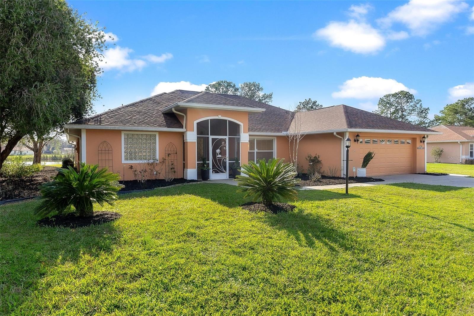 113 HICKORY LOOP