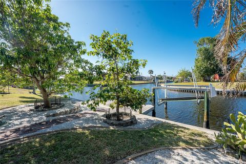 A home in PORT CHARLOTTE