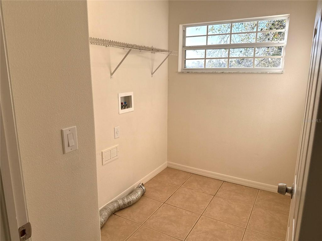 listing image 50