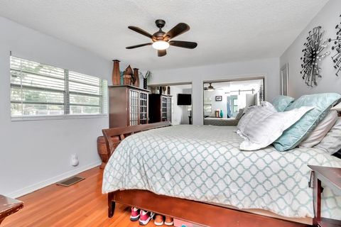 A home in TAMPA