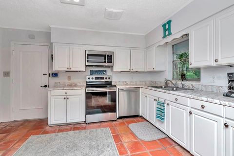 A home in TAMPA