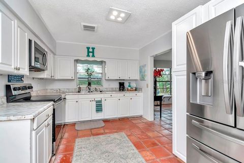 A home in TAMPA