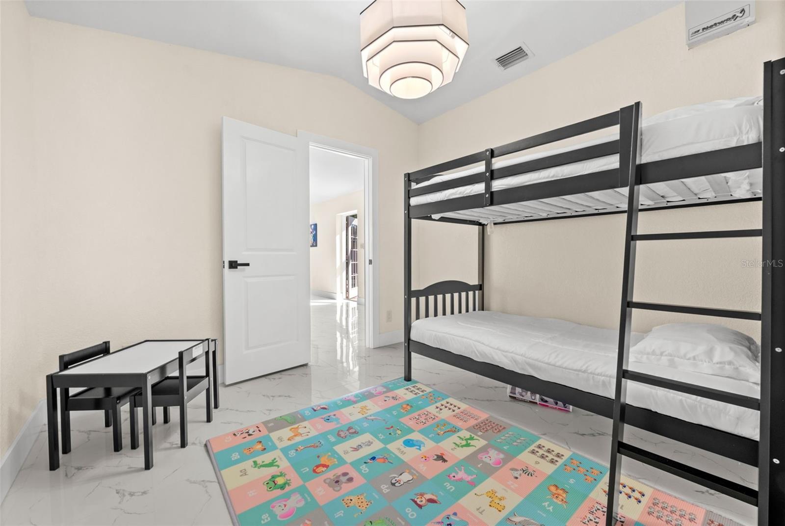 PUNTA GORDA - Residential