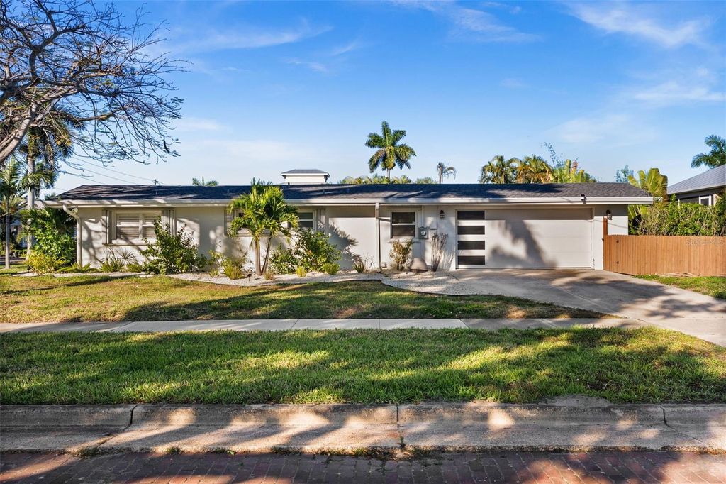 Photo of 625 W Olympia Avenue, Punta Gorda, FL 33950 (MLS # A4687849)