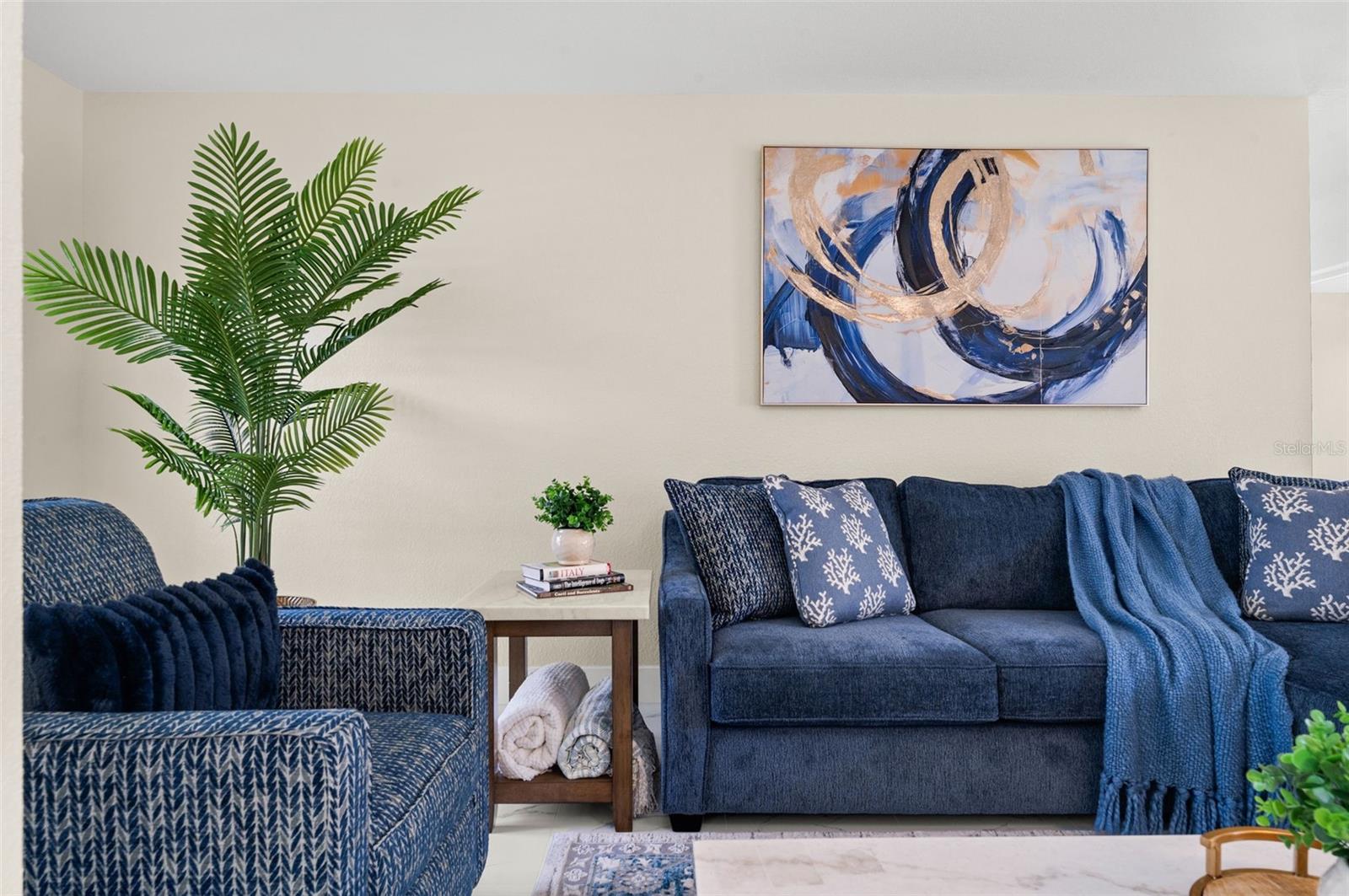 625 W OLYMPIA AVENUE