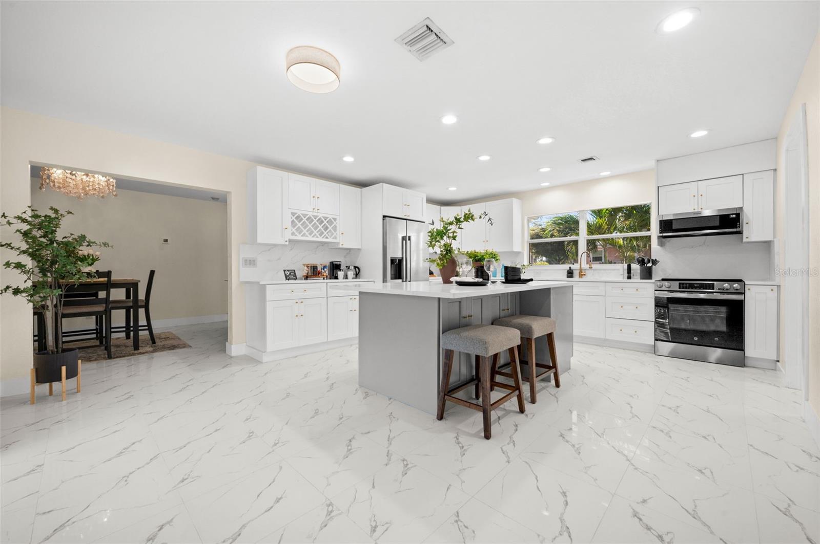 PUNTA GORDA - Residential