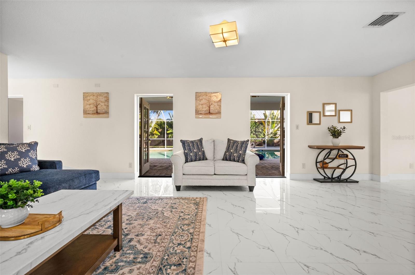 PUNTA GORDA - Residential