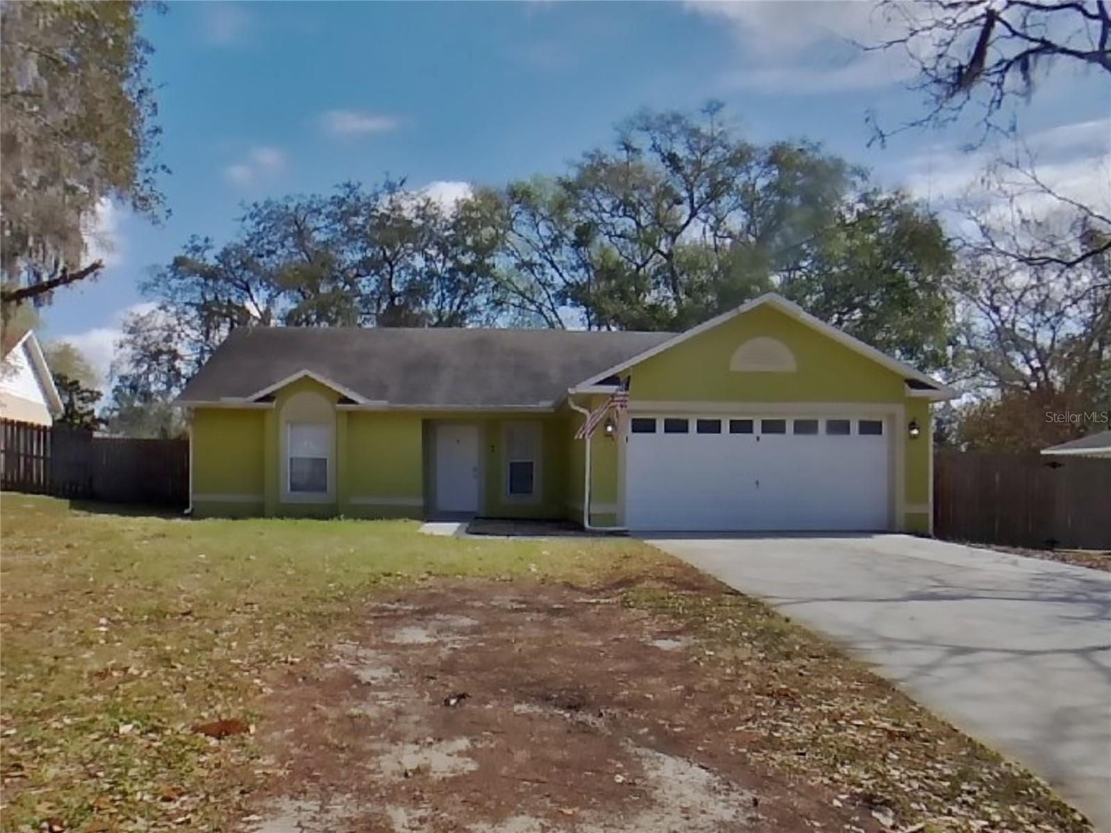 MASCOTTE BAY RIDGE SUB - Residential Lease