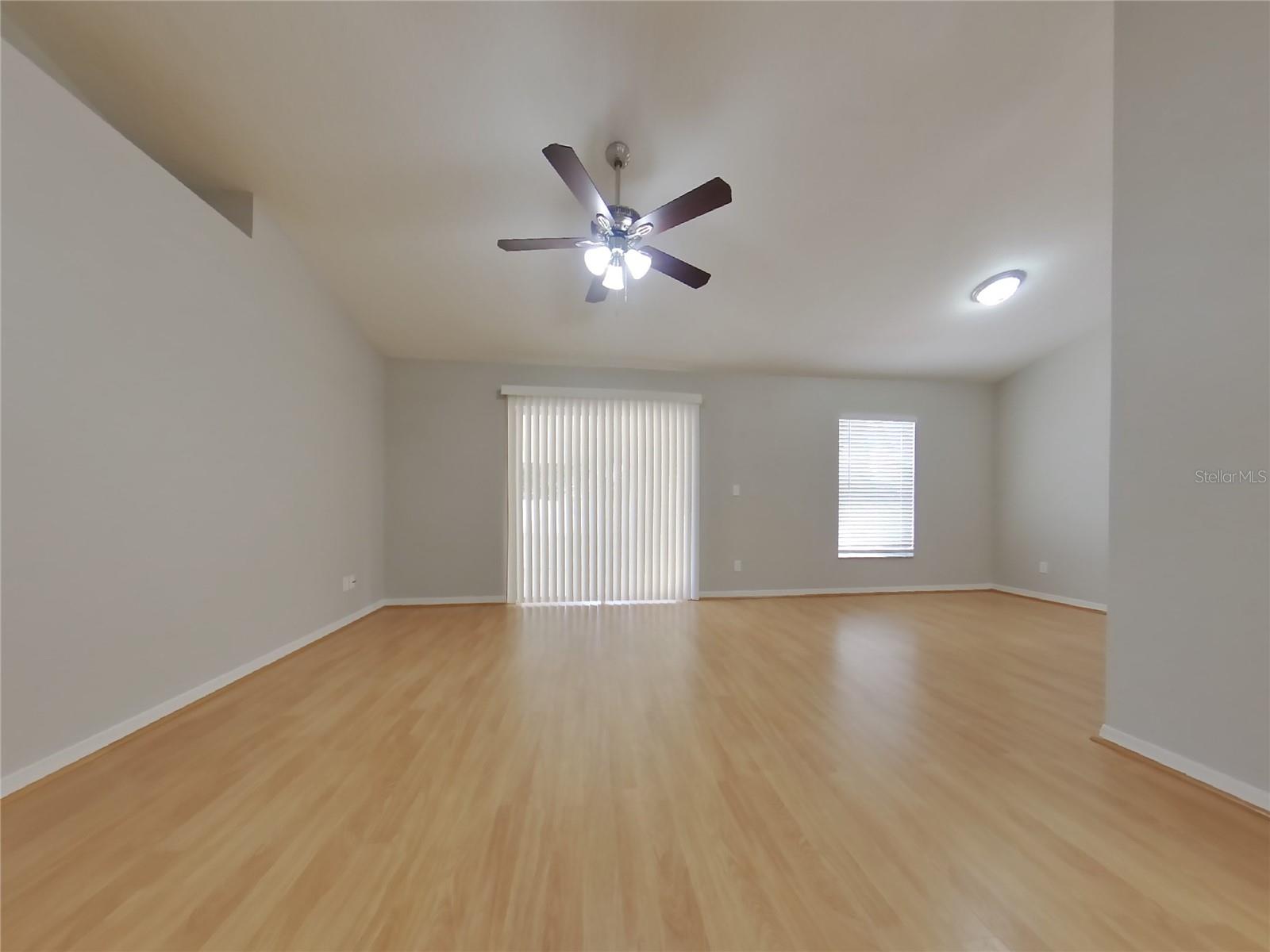 MASCOTTE BAY RIDGE SUB - Residential Lease