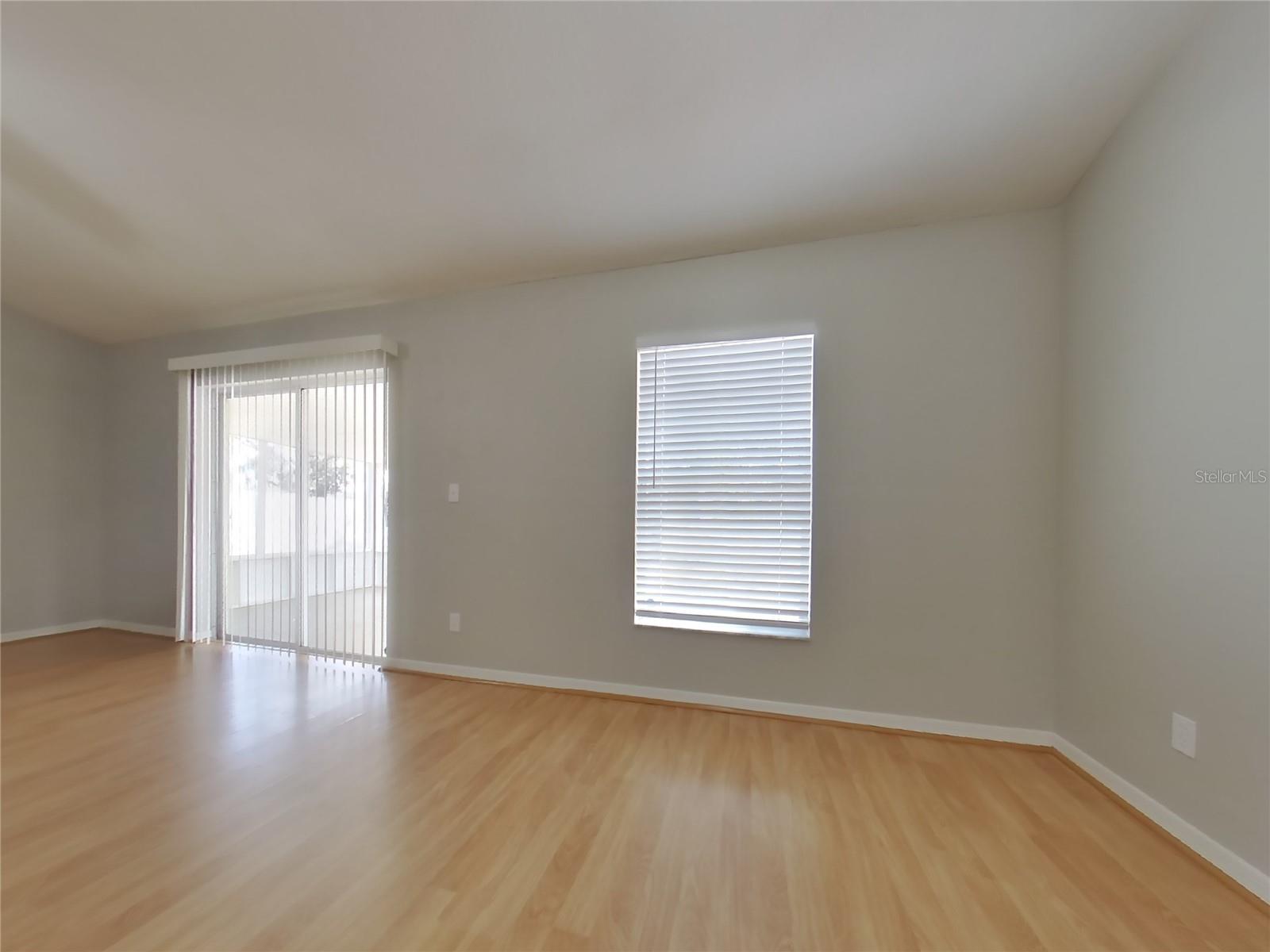 MASCOTTE BAY RIDGE SUB - Residential Lease