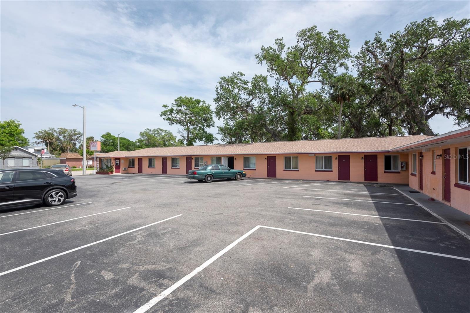 AVONDALE PARK 02 - Commercial Sale