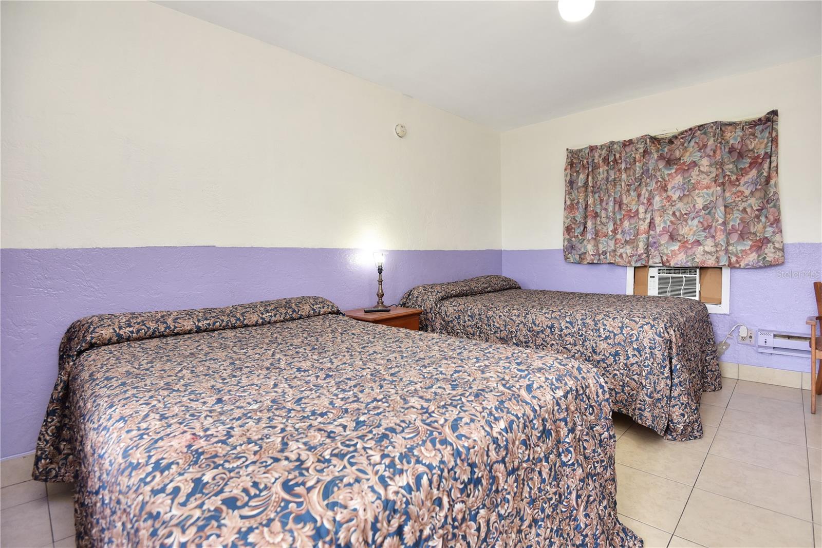 AVONDALE PARK 02 - Commercial Sale