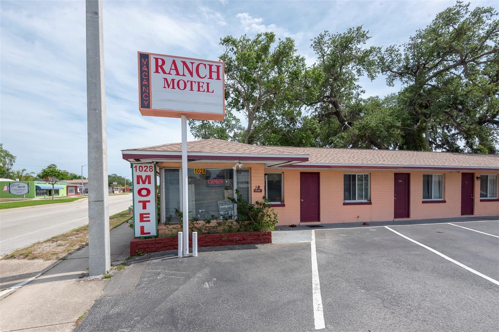 AVONDALE PARK 02 - Commercial Sale