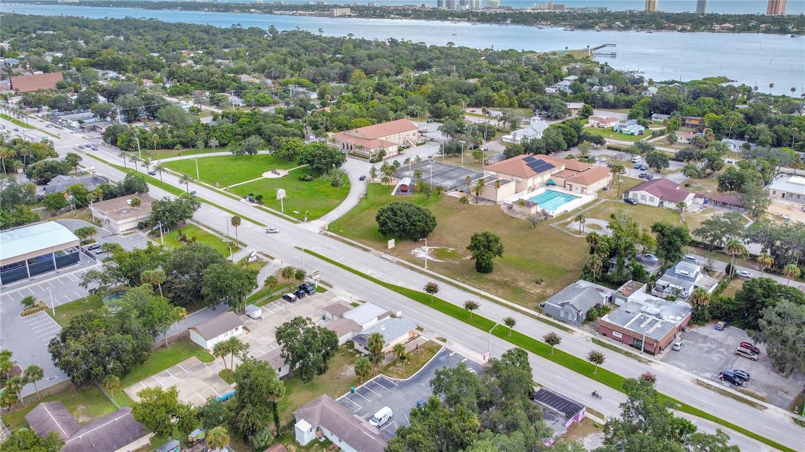 AVONDALE PARK 02 - Commercial Sale