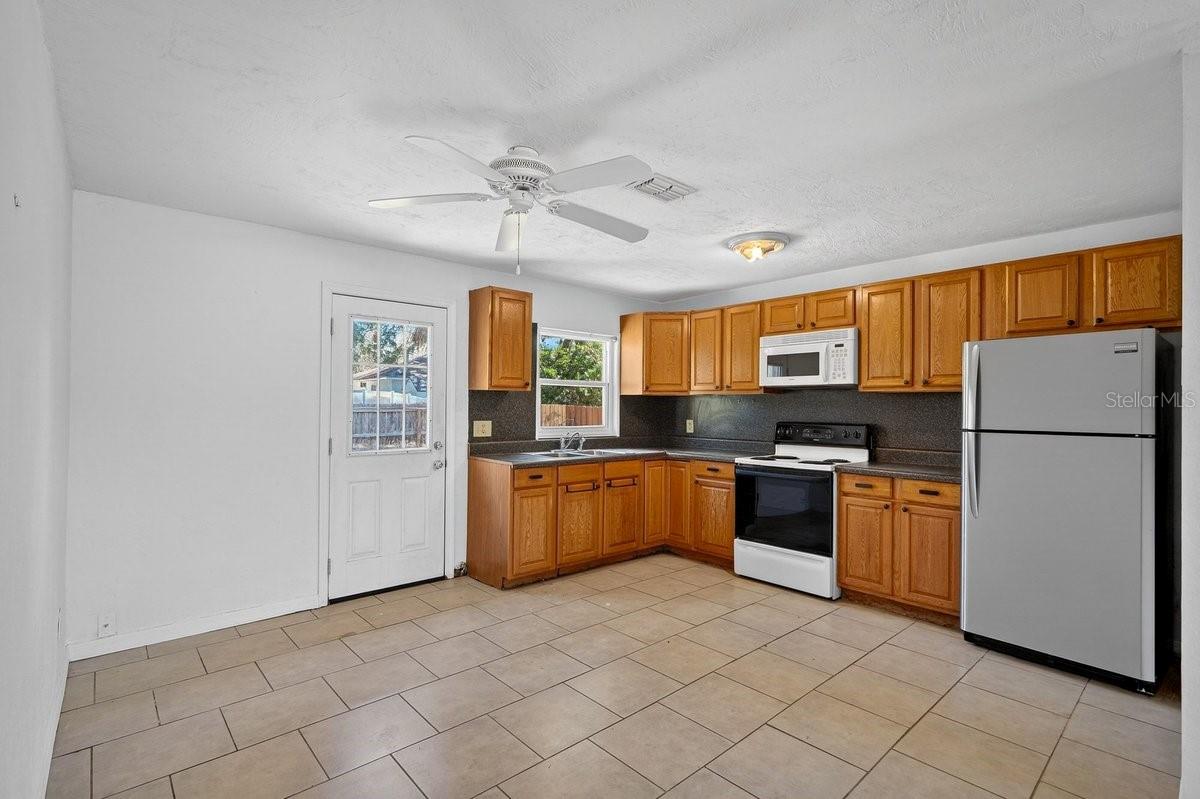 DAYTONA ESTATES - Residential