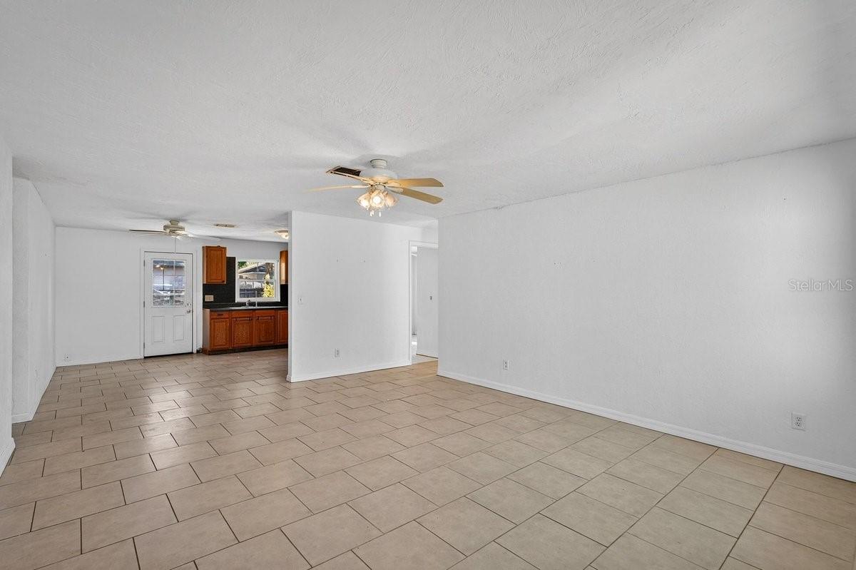 DAYTONA ESTATES - Residential