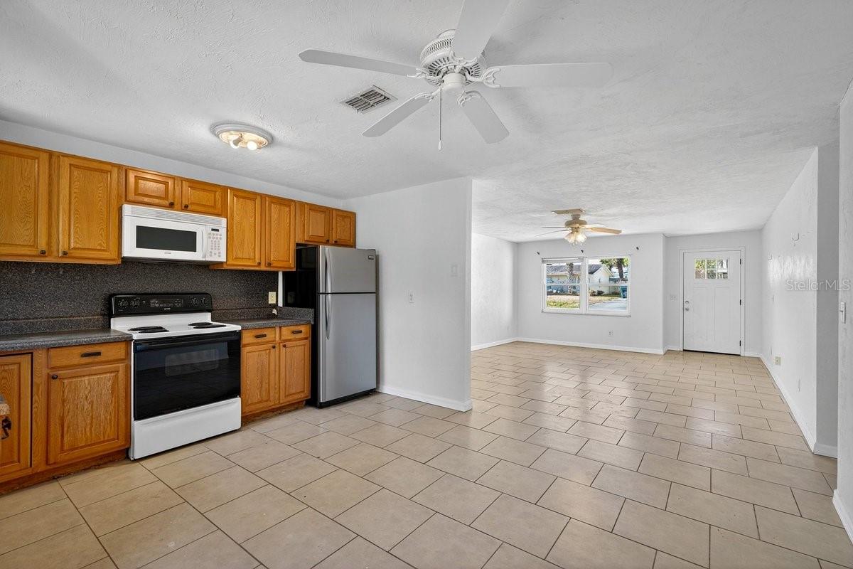 DAYTONA ESTATES - Residential